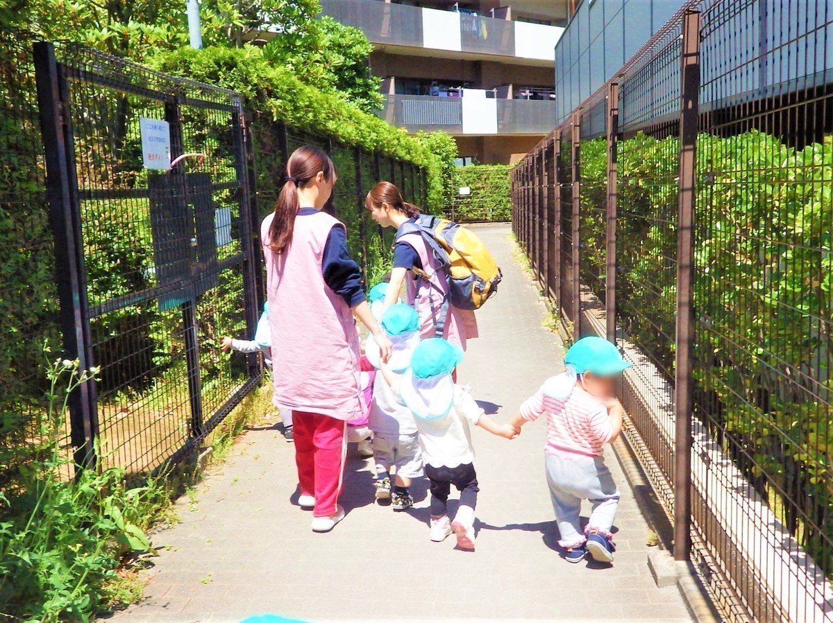 聖 華 しおかぜ 保育園